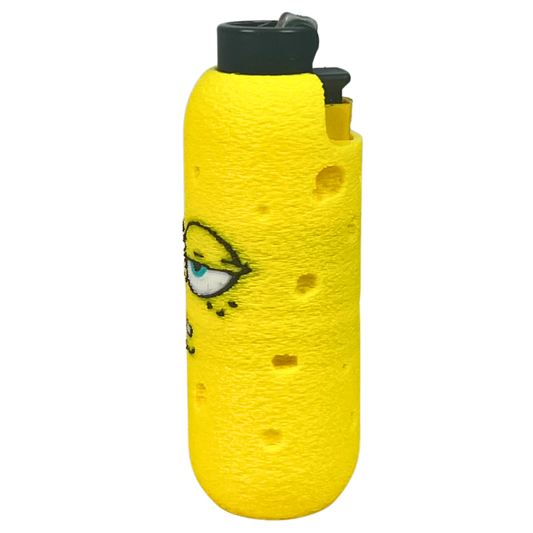 Funda de mechero Clipper Beetle Print amarilla con diseño de esponja mostrada de frente