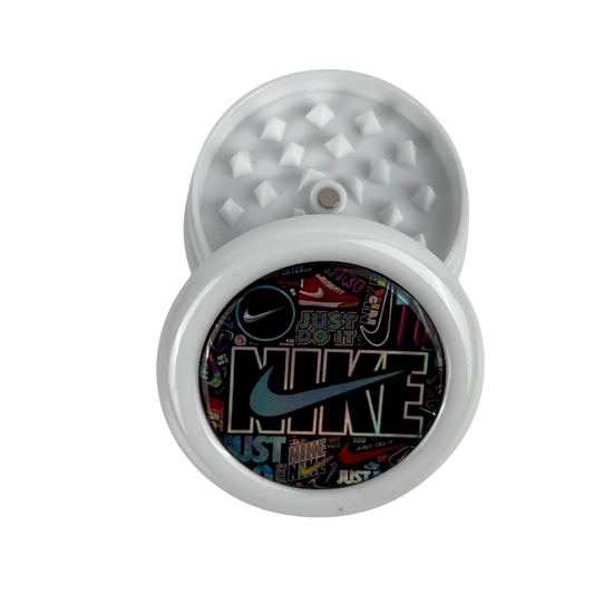 Grinder Beetle Print de 3 partes con diseño urban collage y estética street frontal