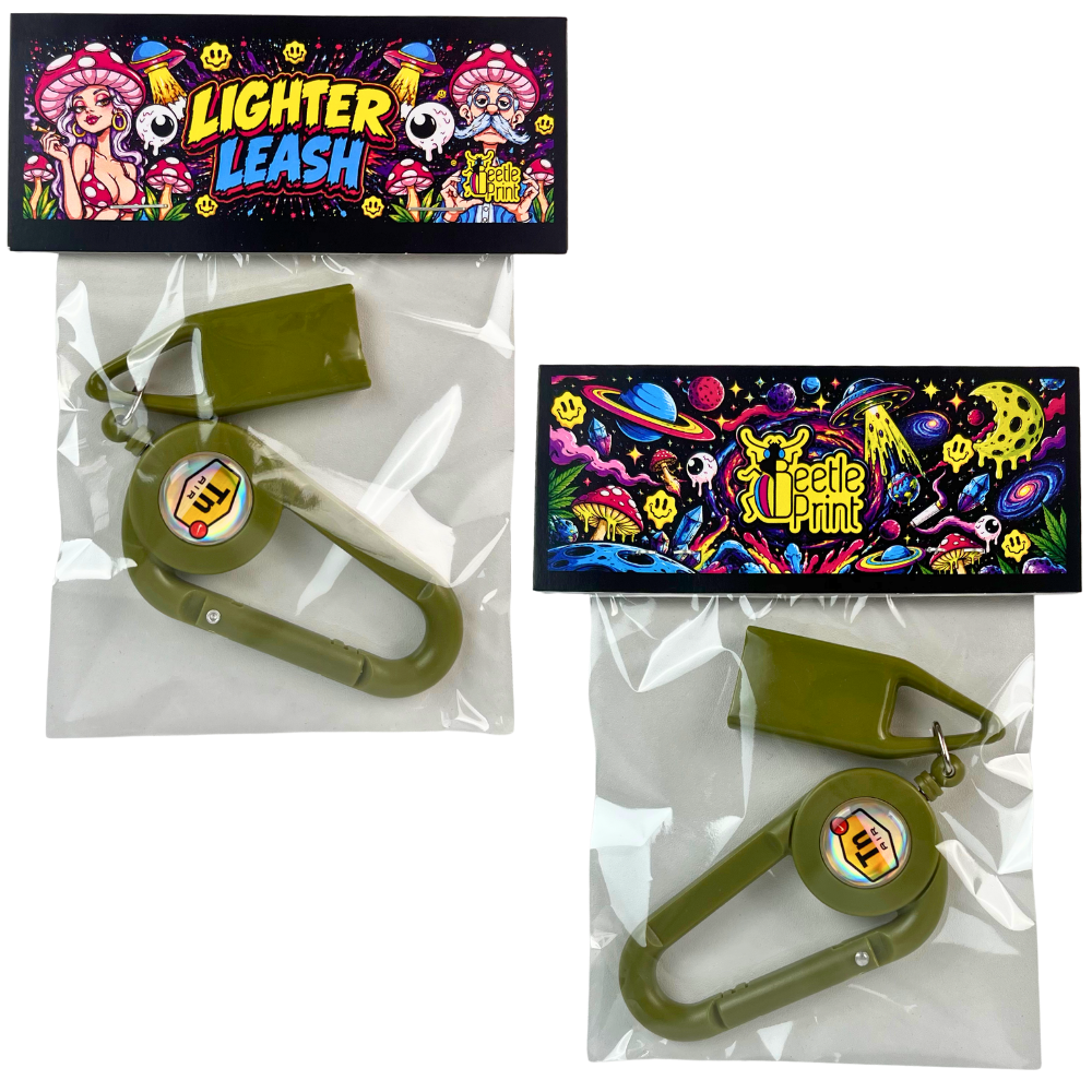 Packaging Lighter Leash Beetle Print verde militar con picamecheros extensible, mosquetón y diseño holográfico TN Air
