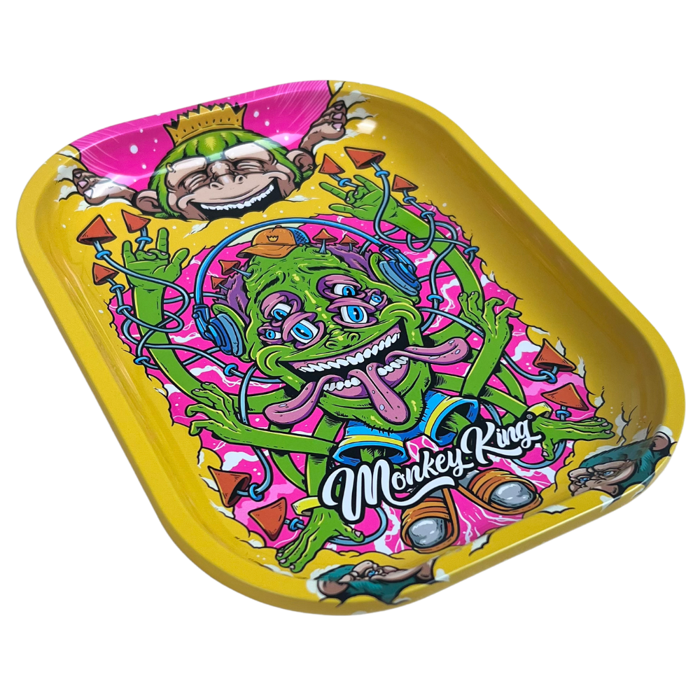 Bandeja metálica Beetle Print Crazy Monkey mostrada en perspectiva con ilustración psicodélica multicolor y bordes elevados