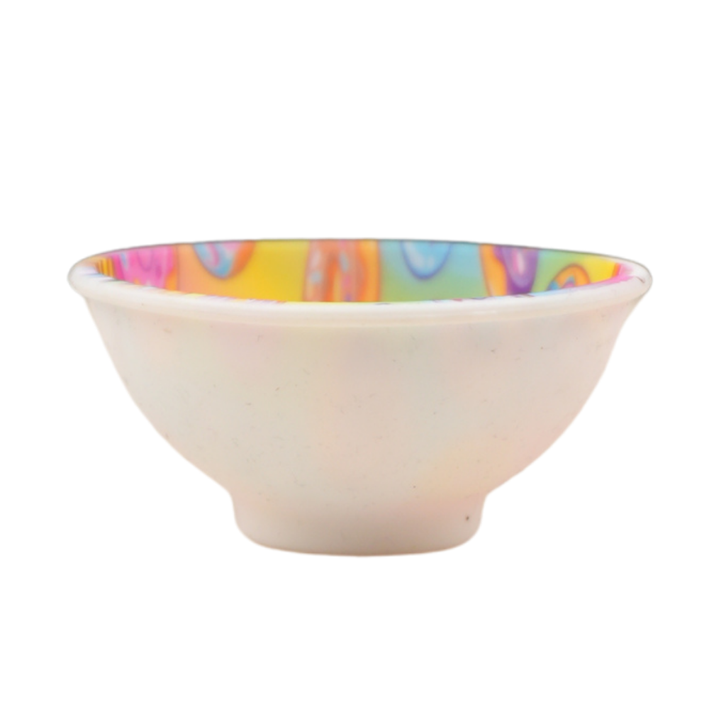 Bowl de silicona con diseño de donuts multicolor y fallo de impresión vista lateral