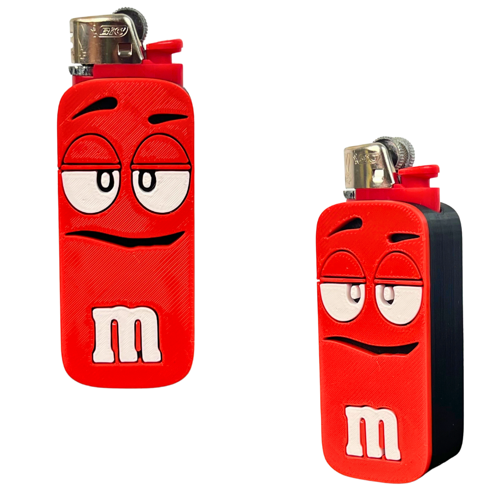 Funda para mechero BIC Mood roja de Beetle Print, impresa en 3D con cara expresiva y detalles blancos y negros en relieve.