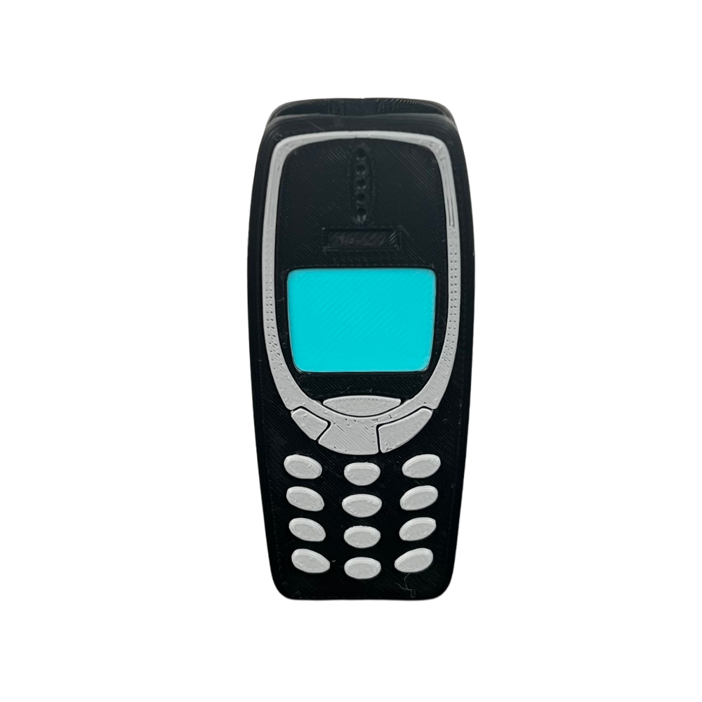 Funda para mechero BIC Beetle Print en color negro con diseño inspirado en un teléfono retro, impresa en 3D con detalles grises y pantalla azul.