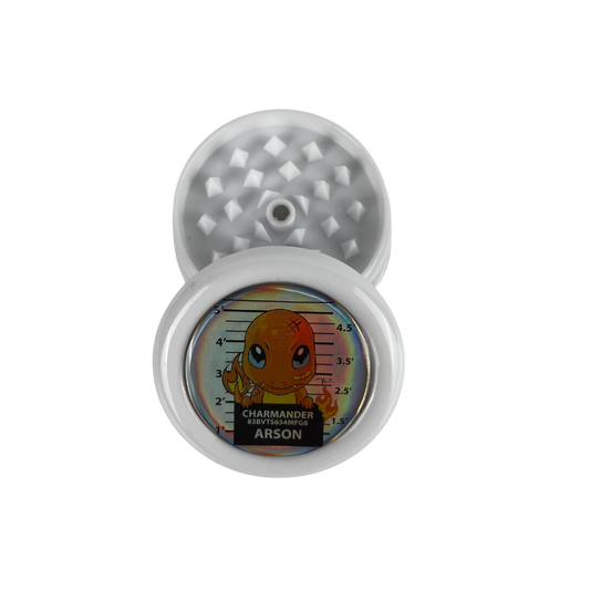 Grinder Beetle Print de 3 partes con diseño Char­mander Arson y dientes piramidales vista 2 partes
