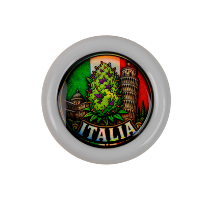 Grinder Zero Italia con diseño inspirado en la Torre de Pisa y acabado holográfico premium