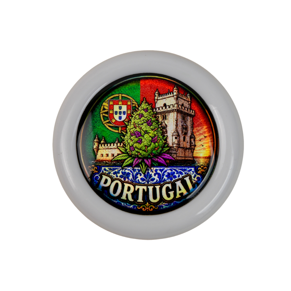 Grinder Zero Portugal con diseño inspirado en la Torre de Belém y acabado holográfico premium