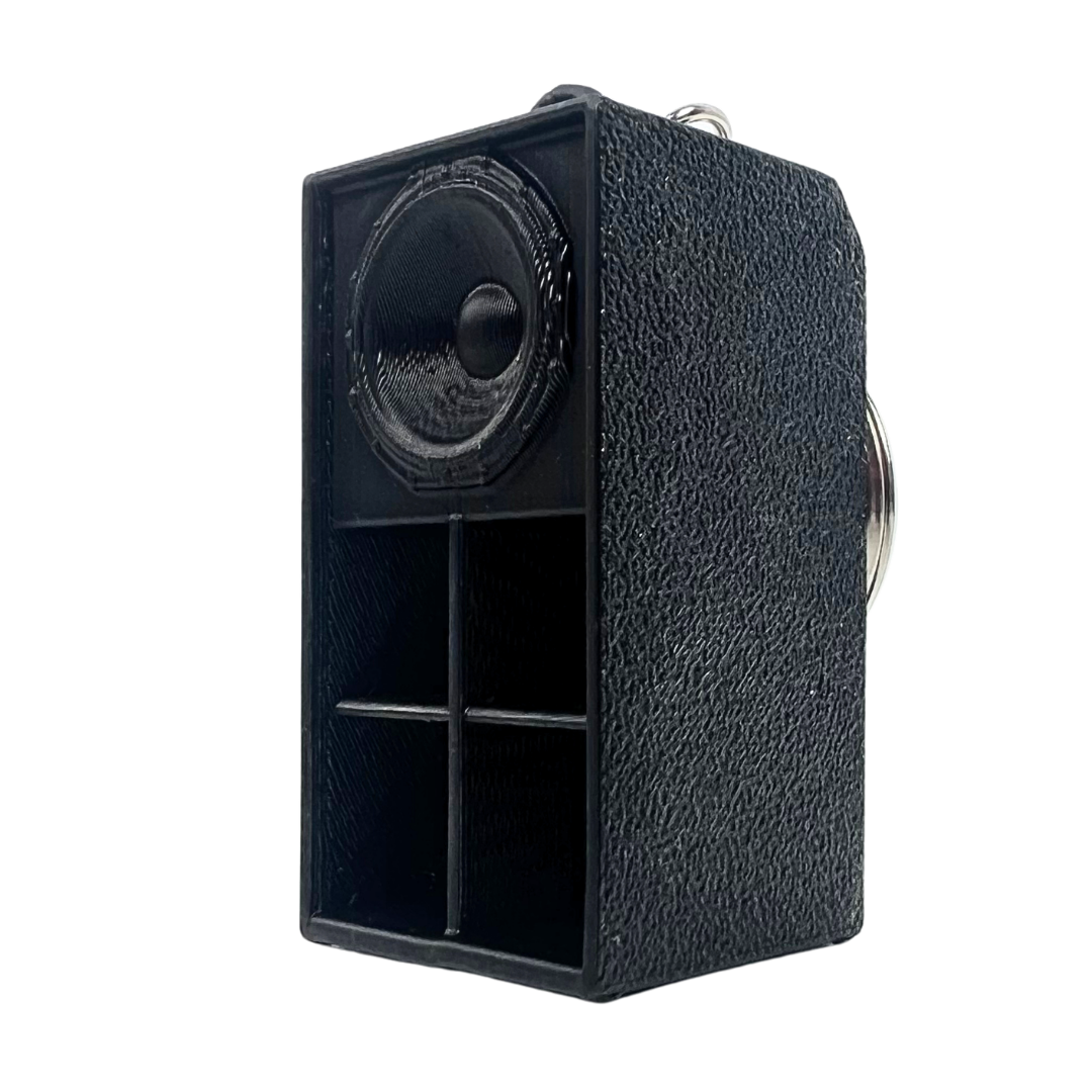 Llavero altavoz 3D Beetle Print negro mostrado de perfil para apreciar el relieve y la forma de la miniatura