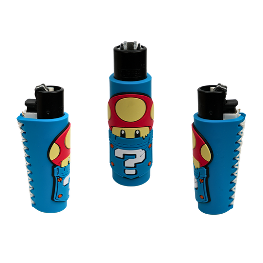 Funda de mechero Gamer Blue Power de Beetle Print, diseño retro gamer en azul con seta y signo de interrogación, vista desde tres ángulos