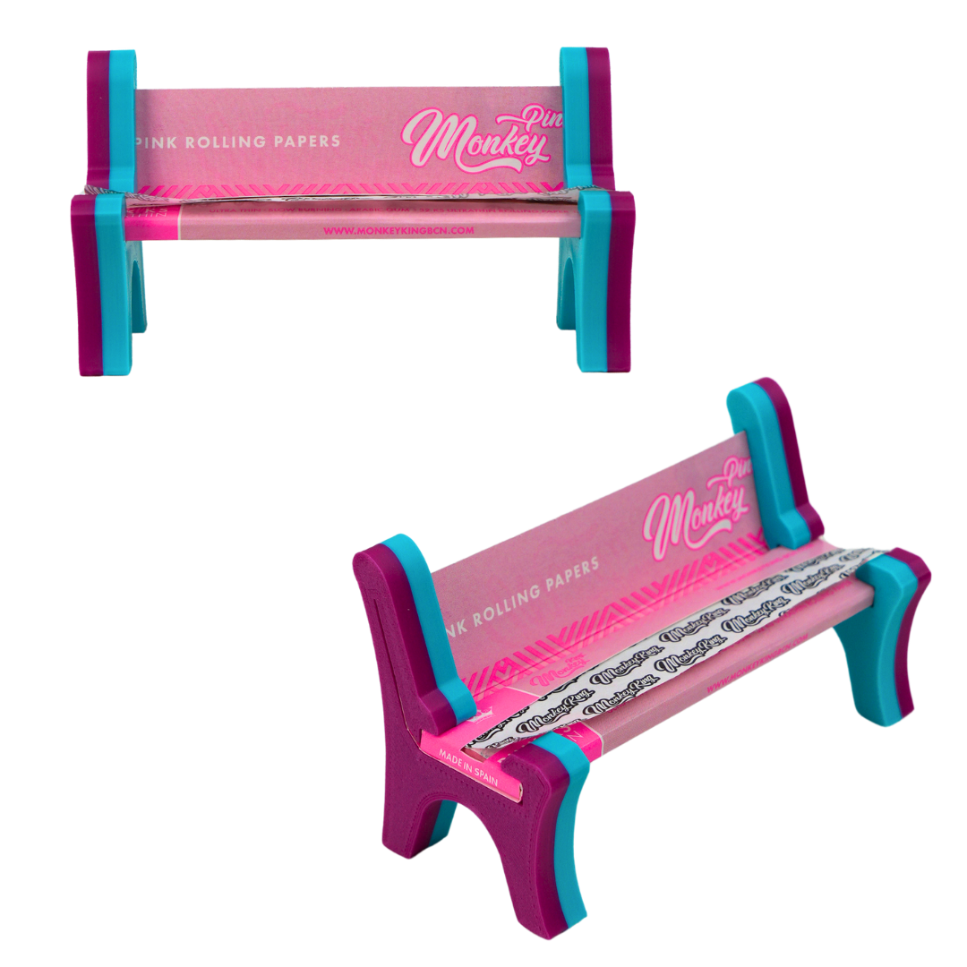 Rollspot Beetle Print en forma de banco rosa y azul, diseñado para apoyar y mantener los papeles organizados y siempre a mano.