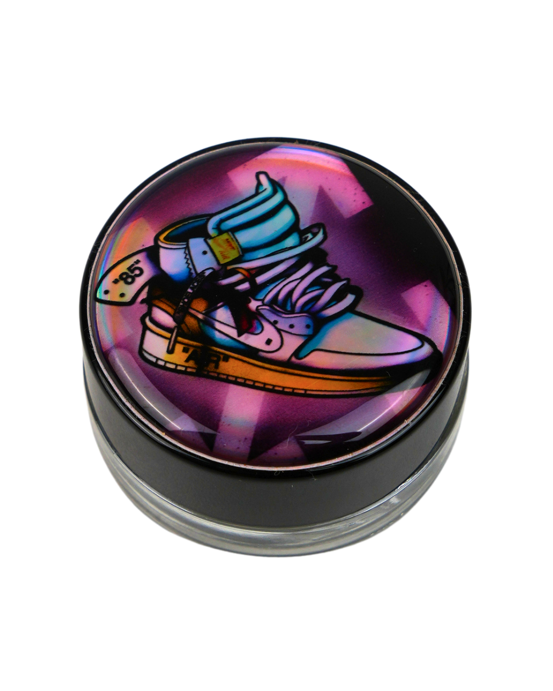 Tarro de silicona Beetle Print con diseño de zapatilla deportiva estilo sneaker sobre fondo morado.