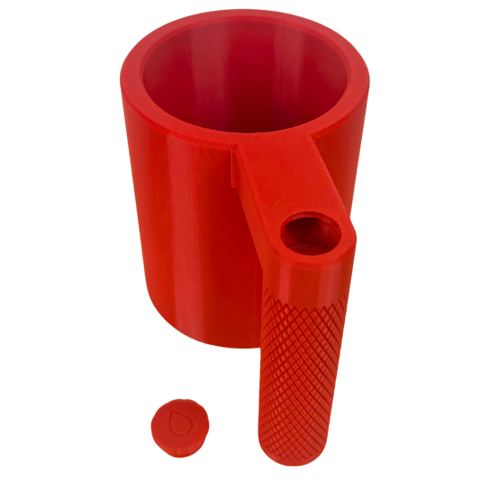 Taza enfriadora de latas Beetle Print roja mostrada desde arriba con el interior y la abertura lateral visibles