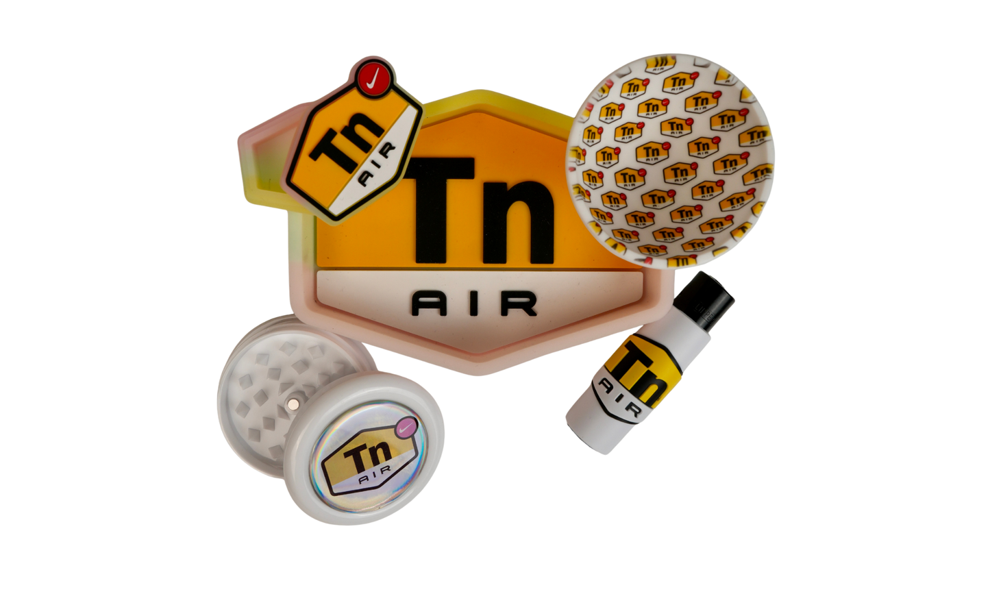 Pack DIR Glow PRO Beetle Print con cenicero y wax que brillan en la oscuridad, bowl, grinder y mechero