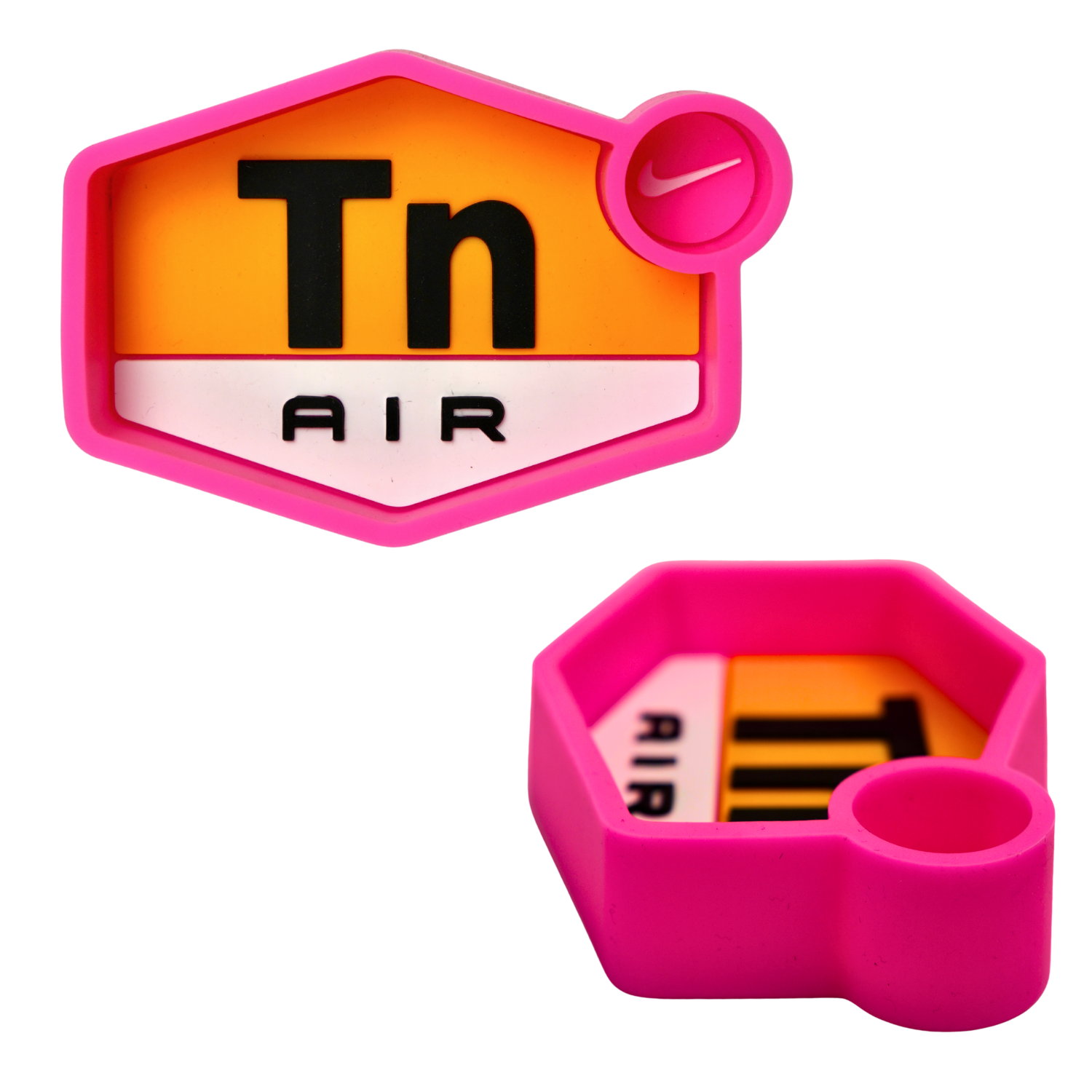 Cenicero de silicona rosa con diseño tipo logo urbano, resistente al calor y fácil de limpiar