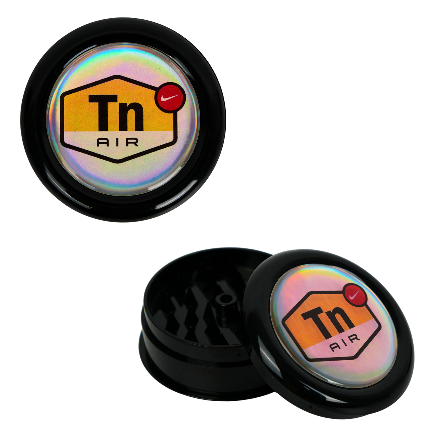 Grinder negro compacto con tapa magnética y dientes afilados para triturado uniforme y fácil