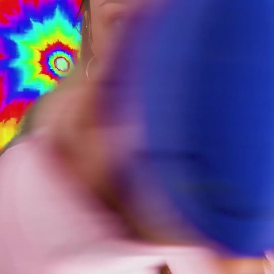 Vídeo mostrando la apertura del Beetle Kinder y el contenido sorpresa