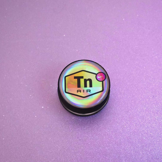 Video del pack de 15 tarros de vidrio 5ml con logos holográficos y gota de resina Beetle Print